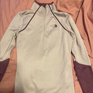 XS North Face Quarter Zip